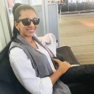 Meet your Posher, Ana